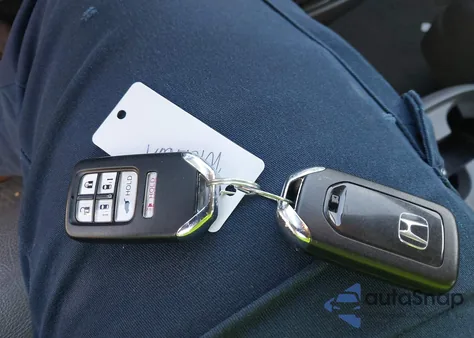 2017 Honda Odyssey Ex-L z USA, uszkodzony, nr VIN 5FNRL5H68HB008171